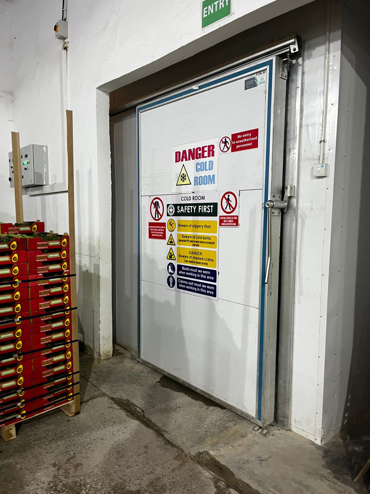 Cold storage and reefer loading